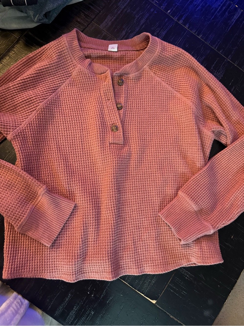 Old Navy Waffle Henley Sweater in Dusty Rose size medium